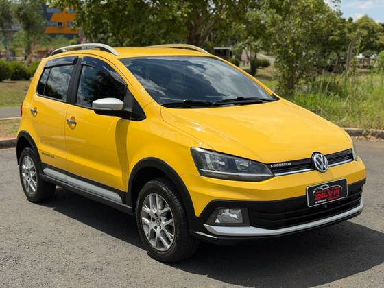 VOLKSWAGEN CROSSFOX 1.6 MI FLEX 8V 4P MANUAL